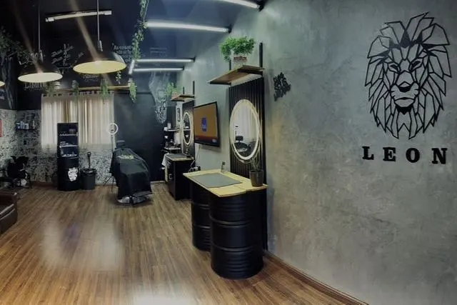 Leon Barber Shop L/A